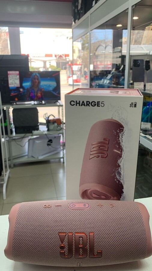 Акустика JBL Charge 5