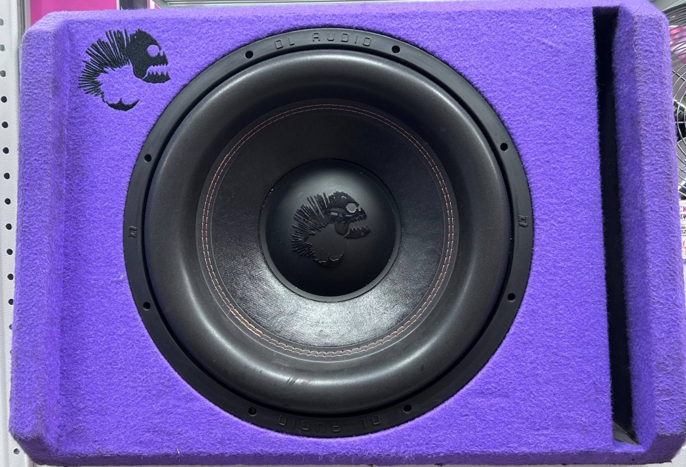 Автосабвуфер DL AUDIO PIRANHA 15A V2