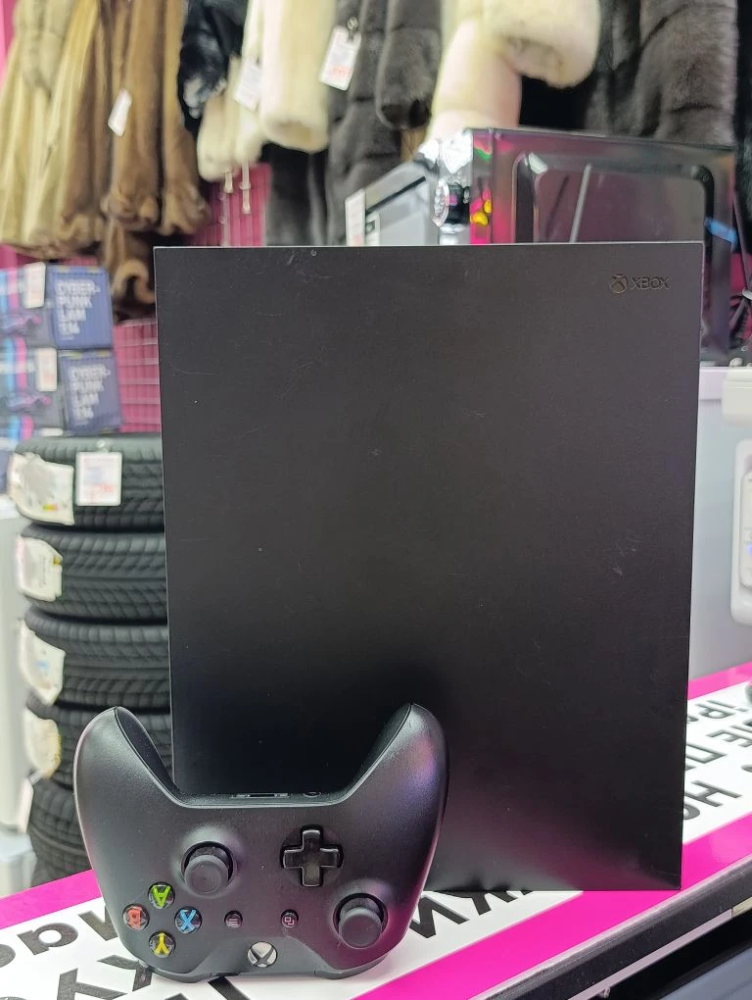 Игровая приставка XBOX ONE X 2tb