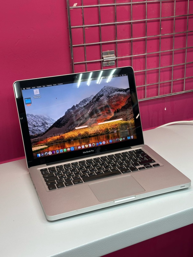 Ноутбук Macbook Pro 2011