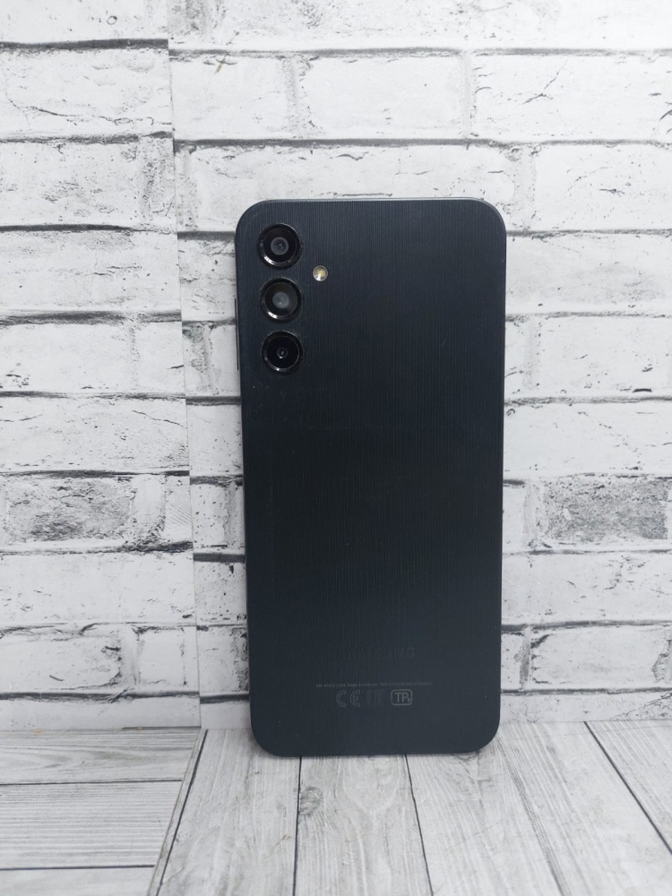 Смартфон Samsung A14 4/128