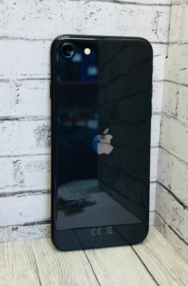 Смартфон iPhone SE 2020 64 Gb