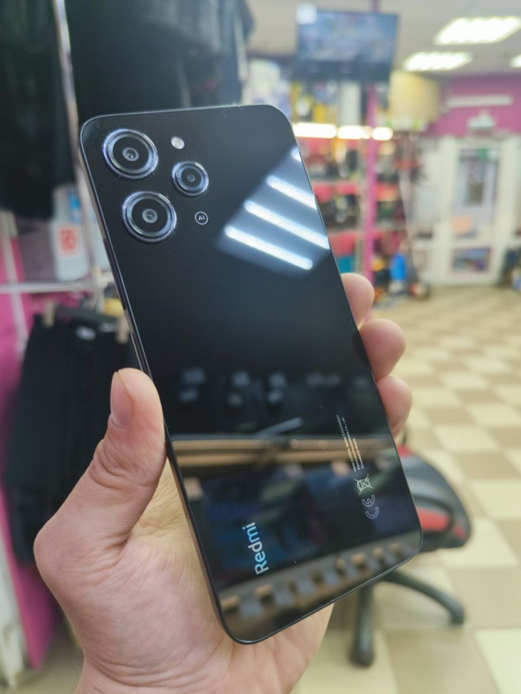 Смартфон Xiaomi Redmi 12 8\256