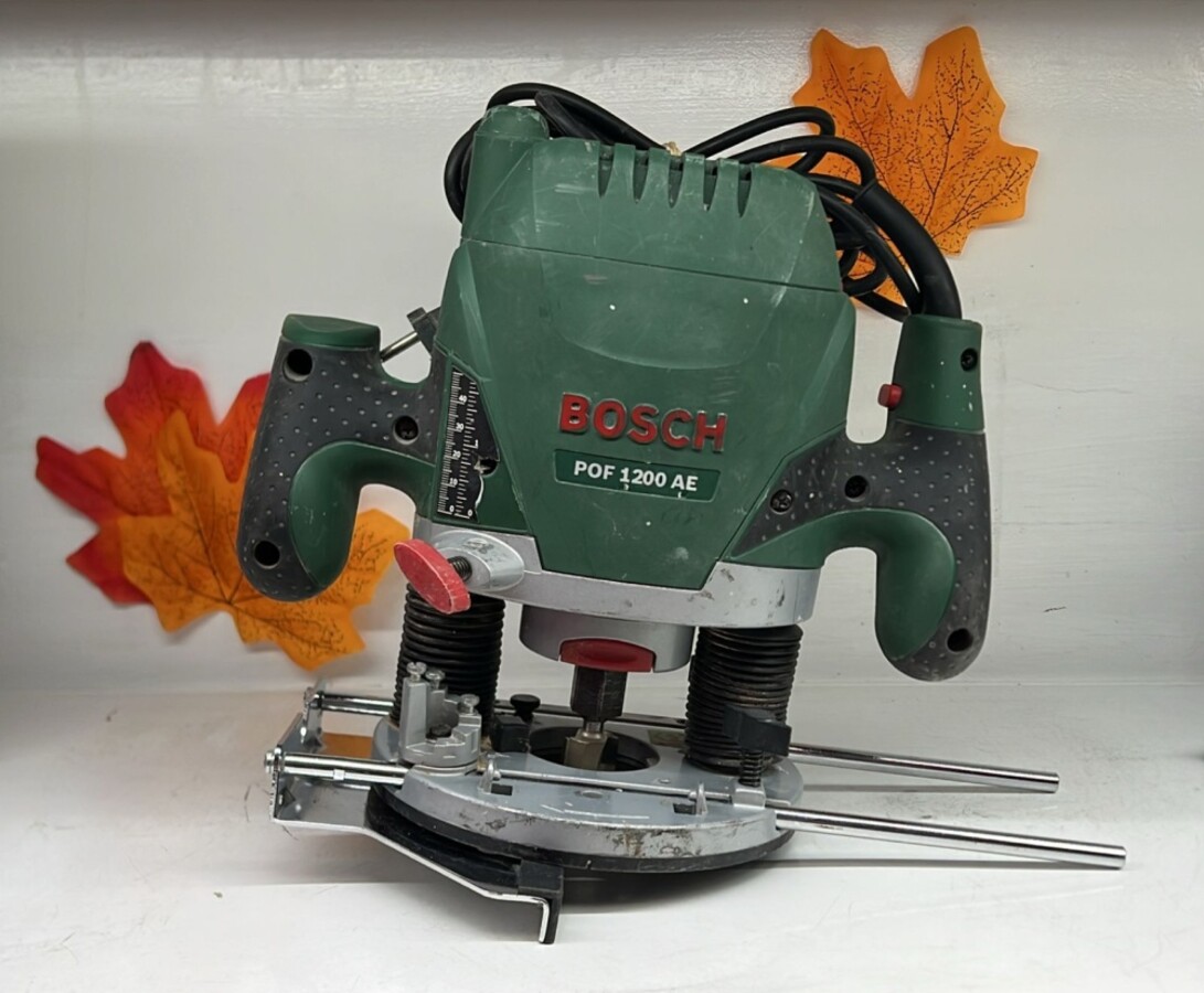 Фрезер Bosch PDF 1200 AE