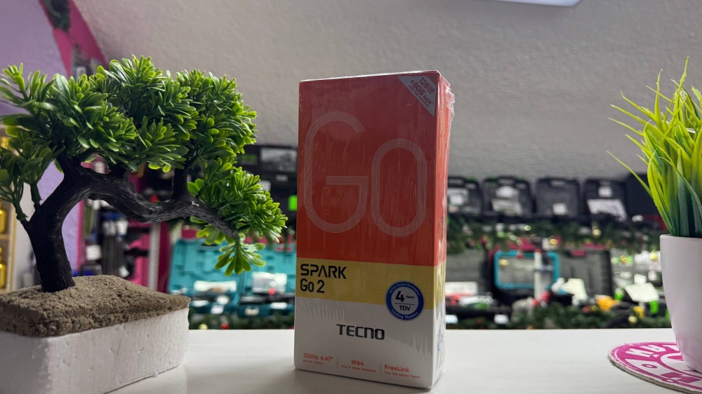Мобильный телефон Tecno Spark Go 2 4/128