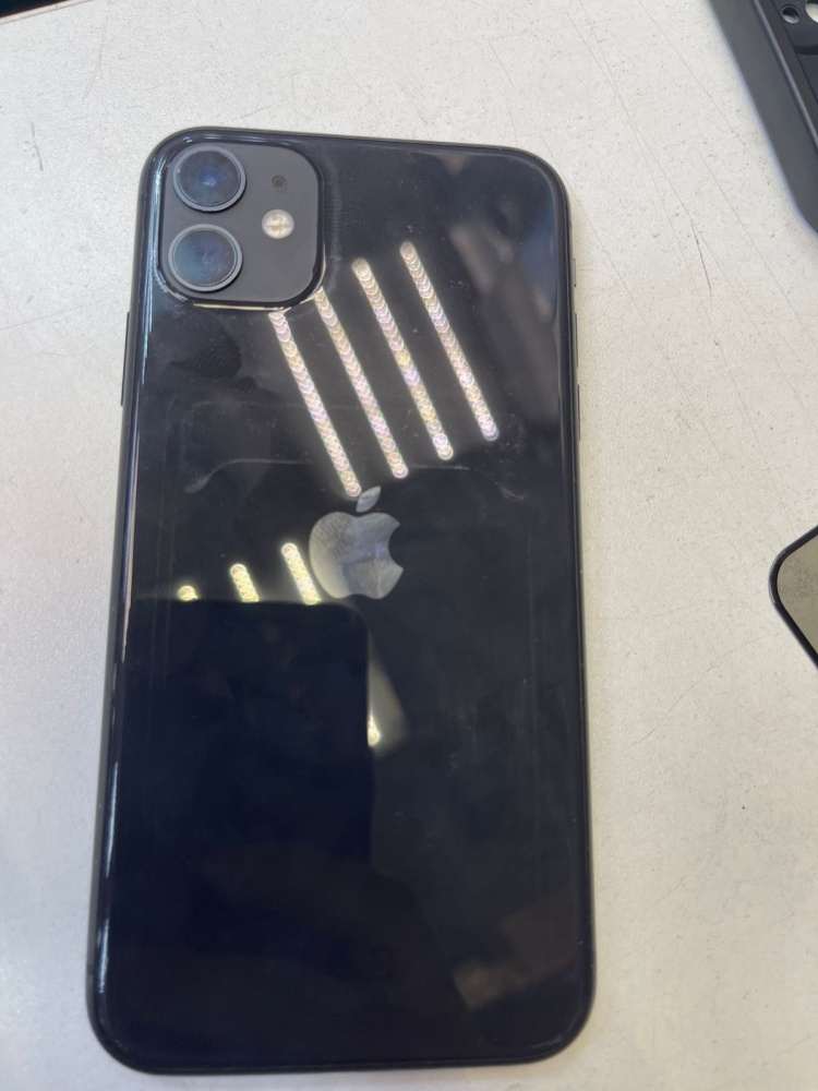 Смартфон iPhone 11 128 Gb