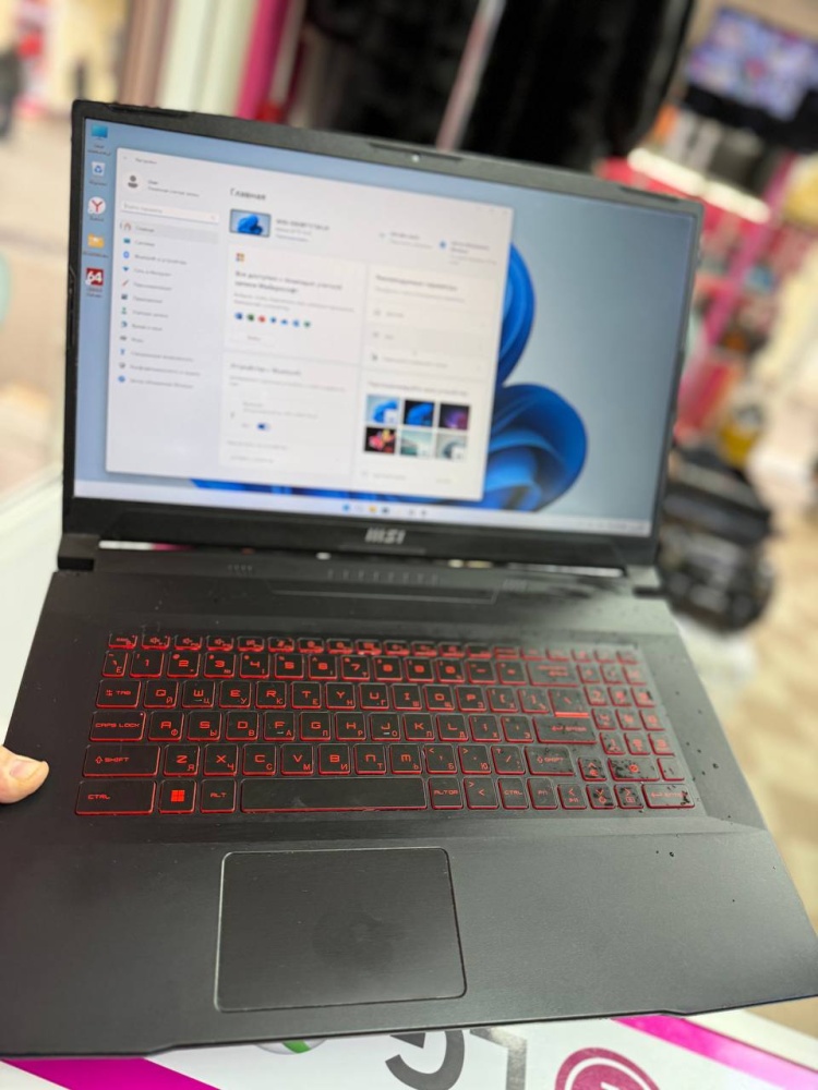 Ноутбук MSI KATANA GF7612UE