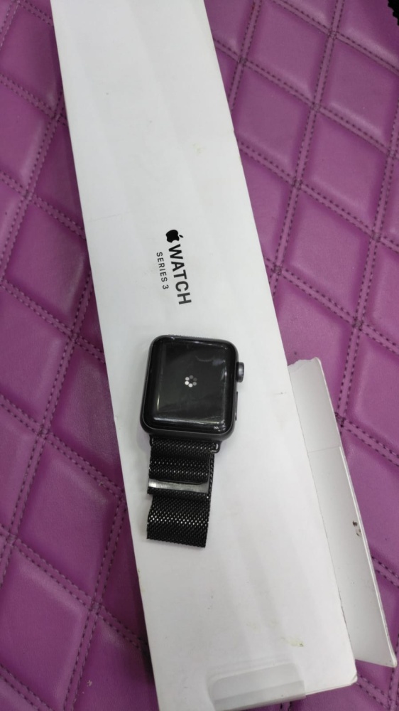 Часы Apple Watch series 3 38mm