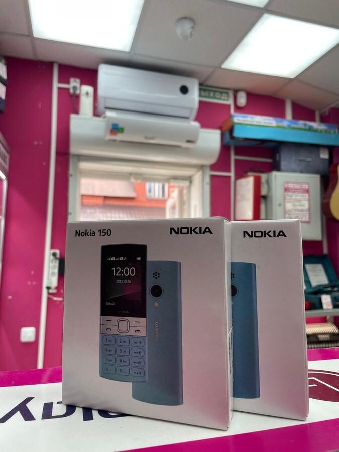 Мобильный телефон Nokia 150
