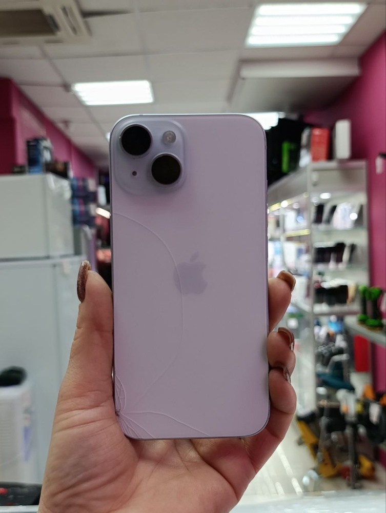 Смартфон iPhone 15,128gb