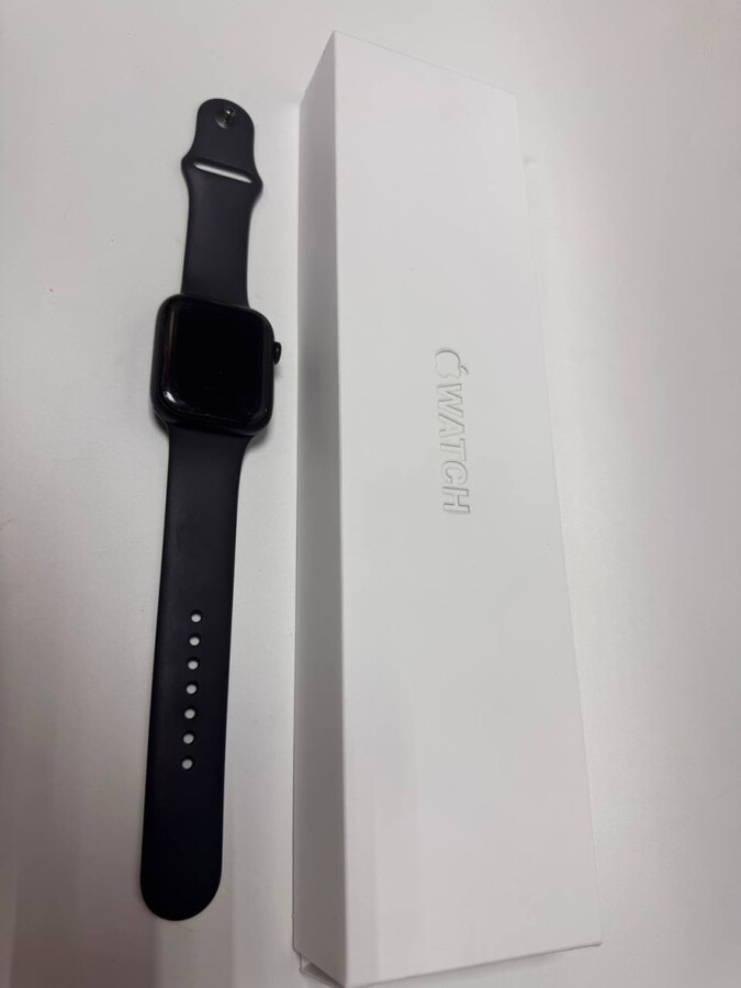 Часы Apple Watch Series 8 45MM