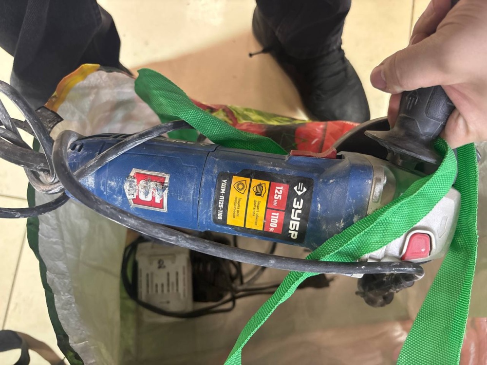 Болгарка Зубр