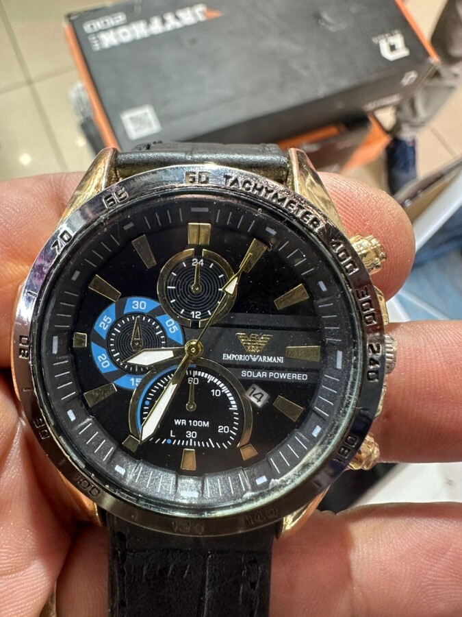 Часы Armani