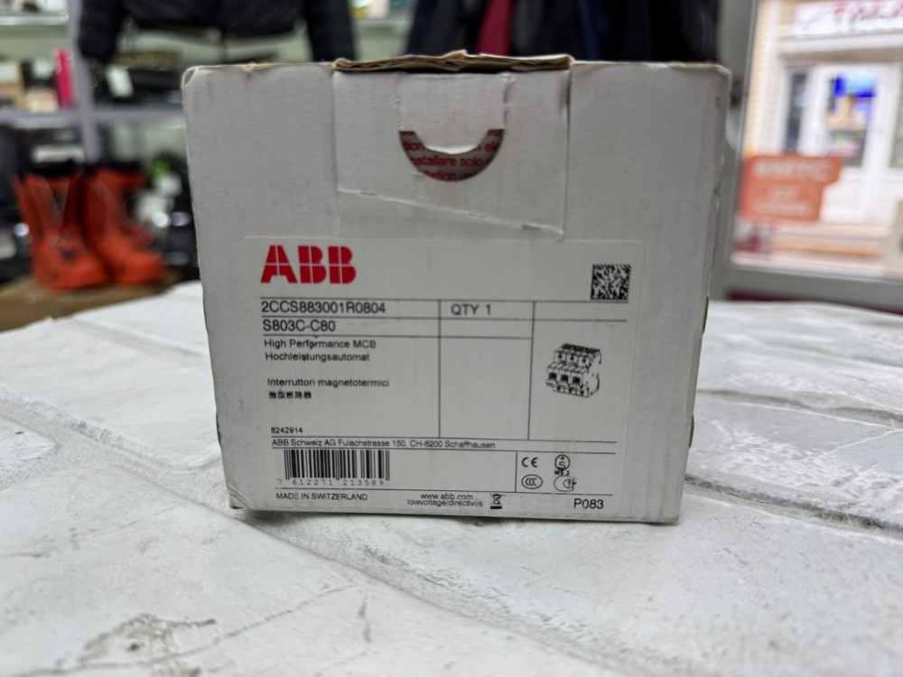 выключатель 3х полюсной ABB S803C-C80