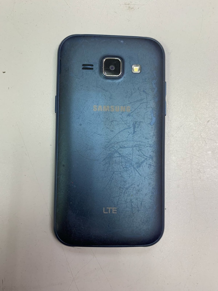Смартфон Samsung J1 mini
