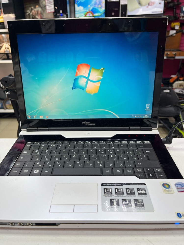 Ноутбук Fujitsu Si 3655