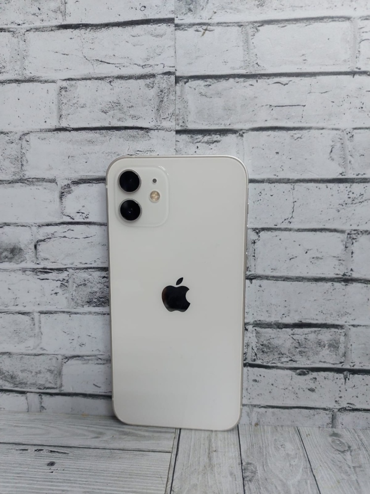 Смартфон iPhone 12 64 Gb