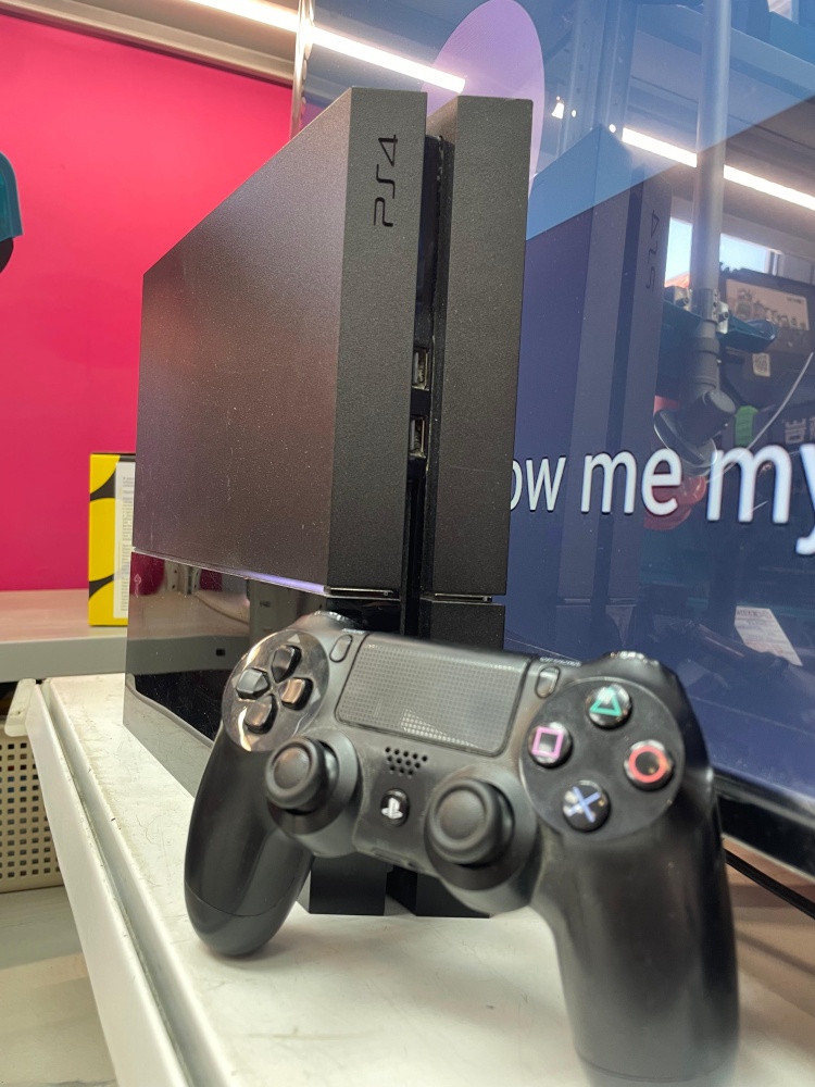 Игровая приставка Sony PlayStation 4 fat 500Gb