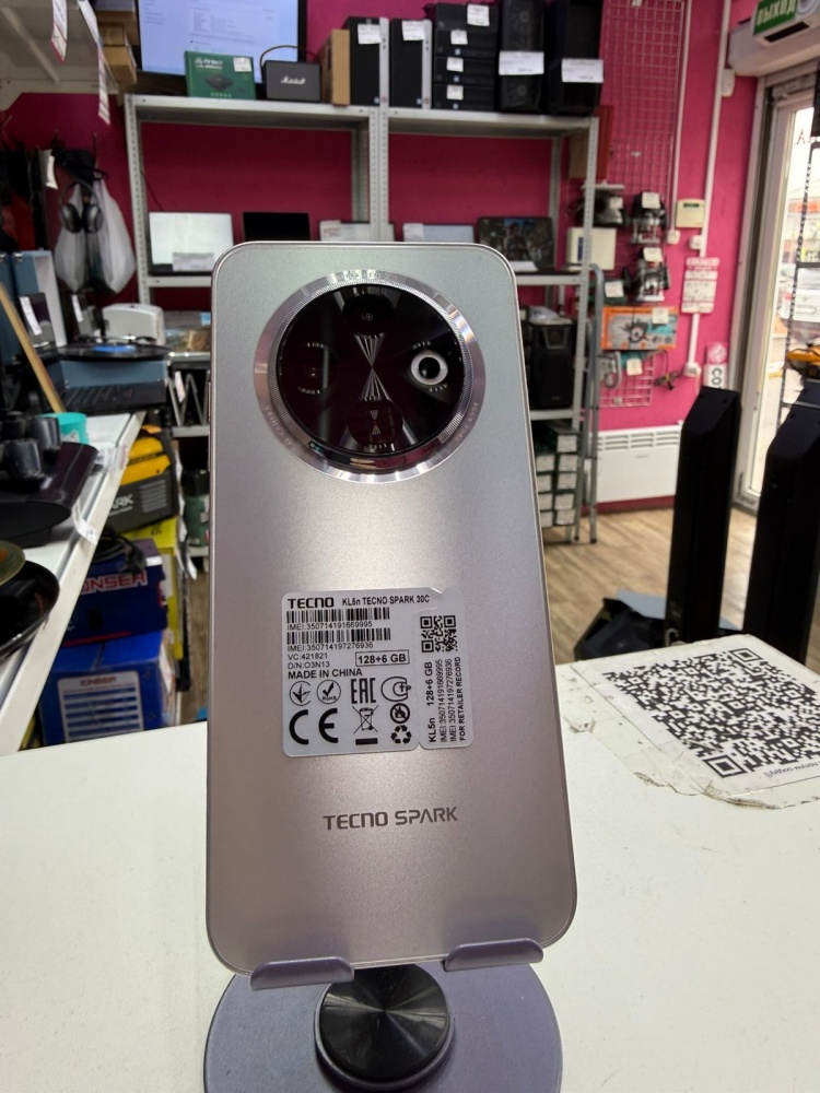 Мобильный телефон Tecno Spark 30C 6/128GB