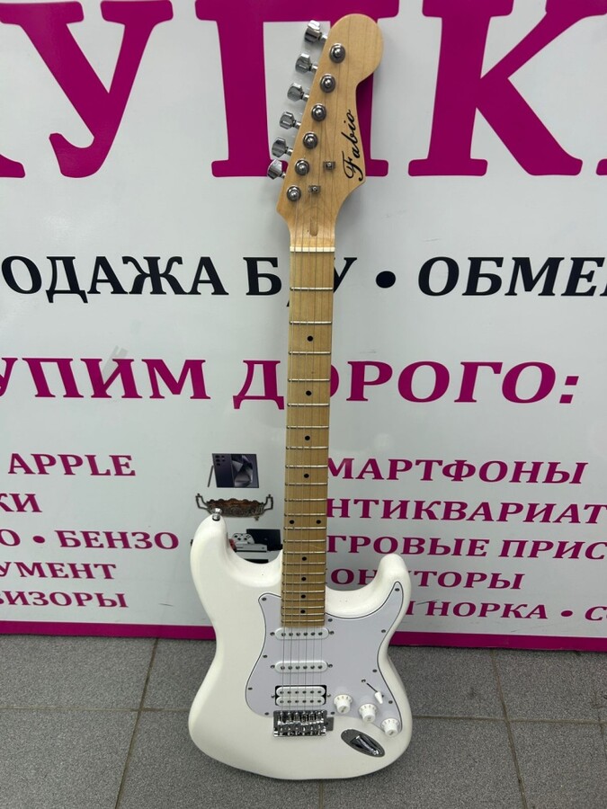 Электрогитара 