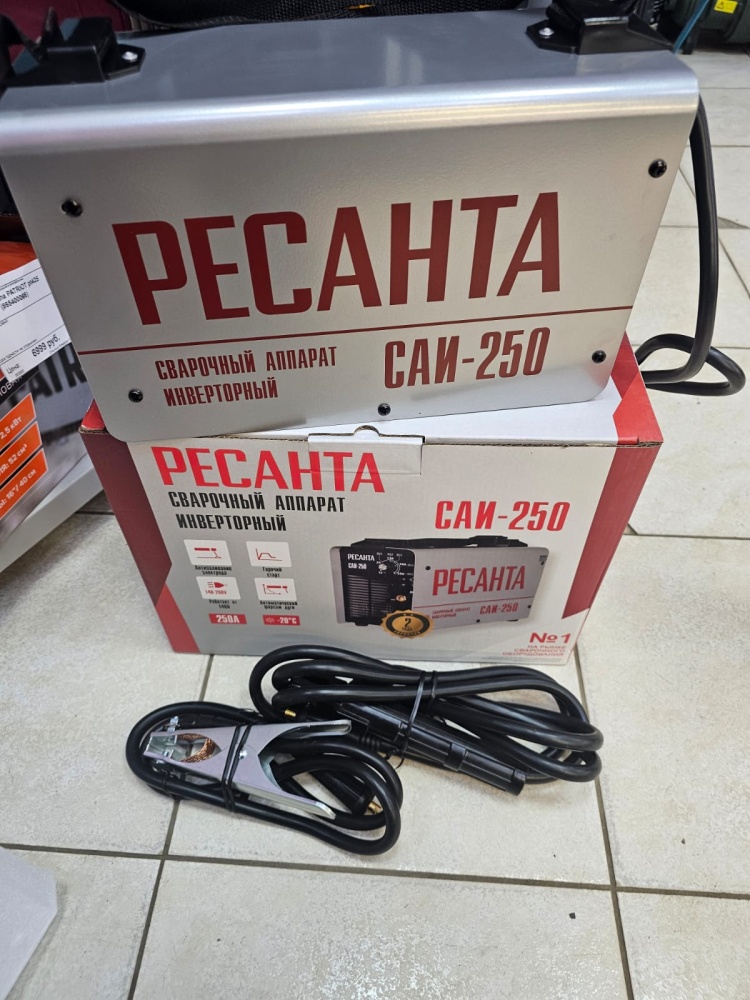 Сварочный аппарат Ресанта Саи-250