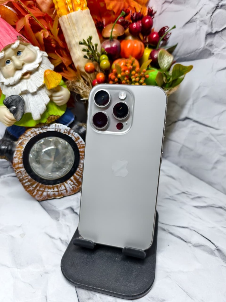 Смартфон iPhone 16 PRO 128