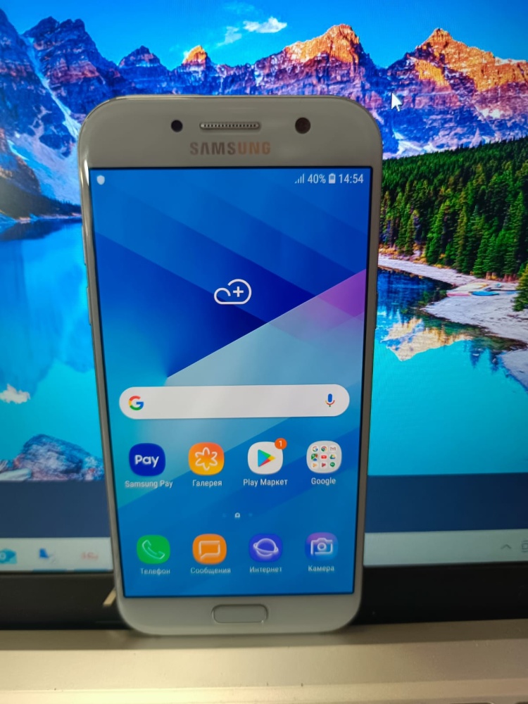Смартфон Samsung A05 2017 3/32