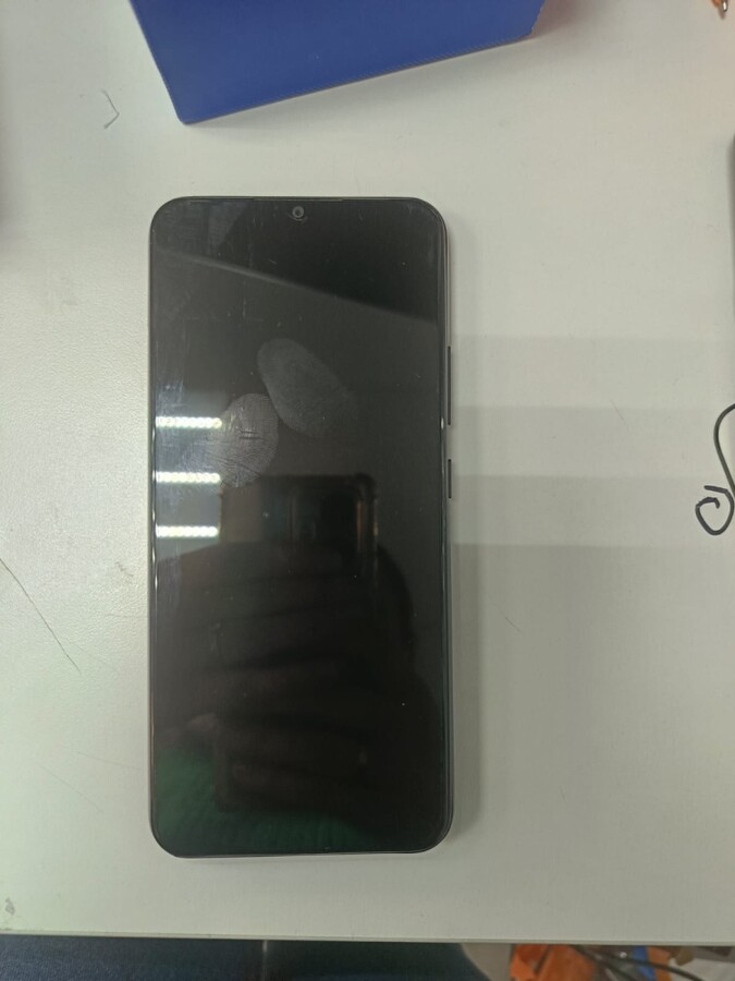 Смартфон Realme C21Y