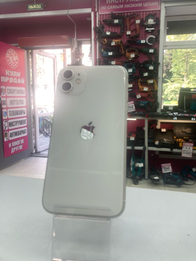 Смартфон iPhone 11 64Gb